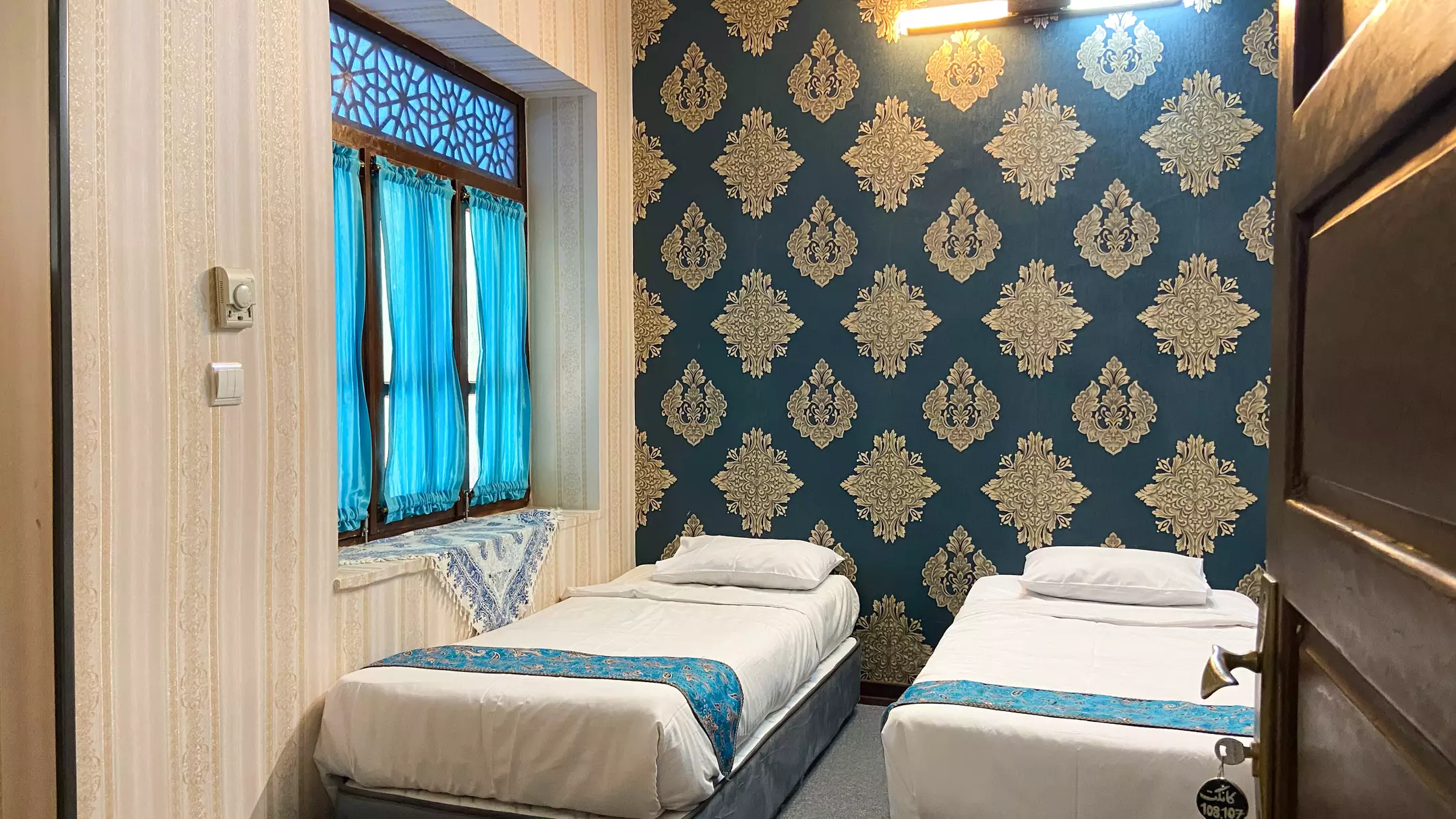 هتل سرای اردیبهشت اصفهان